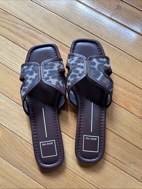 Dolce Vita Lorie Slide Sandal Sz 8 1/2 NIB leopard